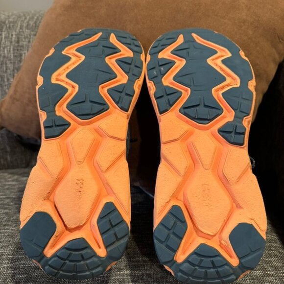 HOKA One One Challenger ATR 6 Running Shoes Women’s 9.5 Real Teal Cantaloupe - Picture 4 of 9